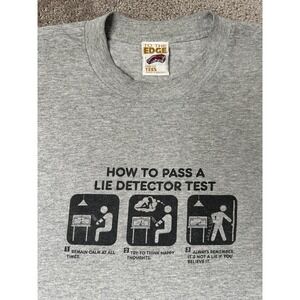 Vintage To The Edge 90s How To Pass A‎ Lie Detector Test, Size XL